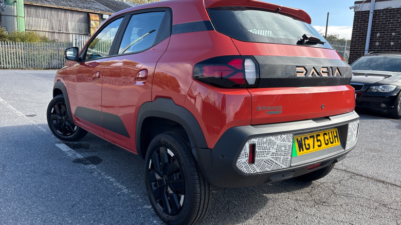 Dacia Spring 27kWh Extreme 65 48kW 5dr Auto Electric Hatchback